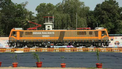 Indian Railways' first 9,000 HP electric locomotive engine inaugurated by PM Modi; unveils Dahod's loco workshop - Top facts 1 121406884