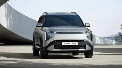 Kia Carens Clavis launch date confirmed Key highlights of Maruti Ertiga Innova Crysta rival