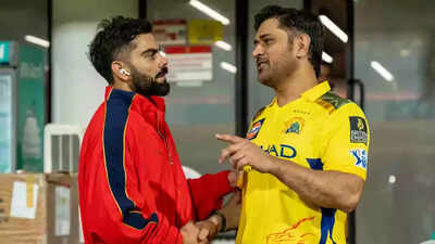 Kohli vs Dhoni