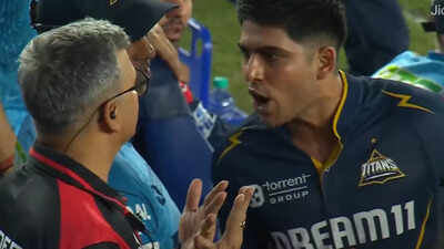 Glove or ball? Shubman Gill's heated exchange with umpire after controversial run-out | Cricket News 1 Shubman 0205 IPL