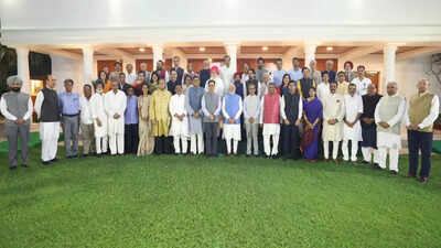 India's anti-terror outreach: PM Modi meets all-party delegations; members share experiences | India News 1 121757550